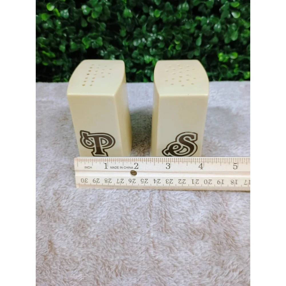 Vintage Cream Plastic Salt and Pepper‎ Shakers Set Retro Brown Lettering MCM